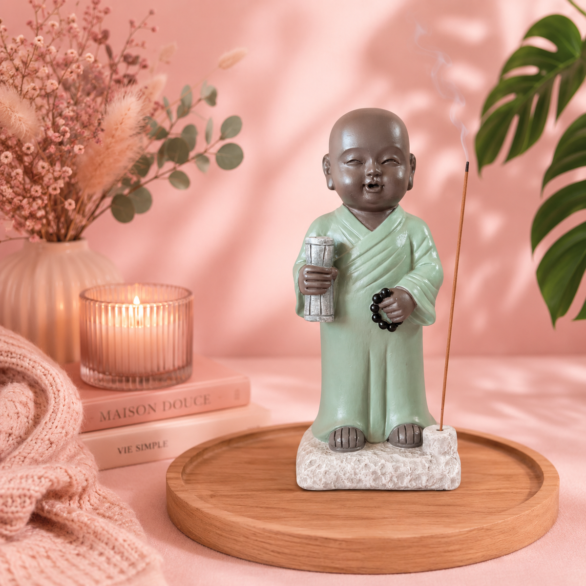 Statuette Bouddha porte-encens - TRIPITAKA (9x11x22 cm)