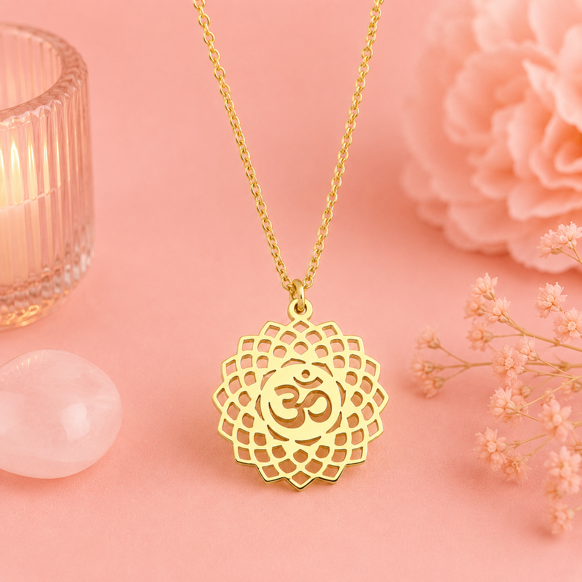 Pendentif Om - Aum plaqué or