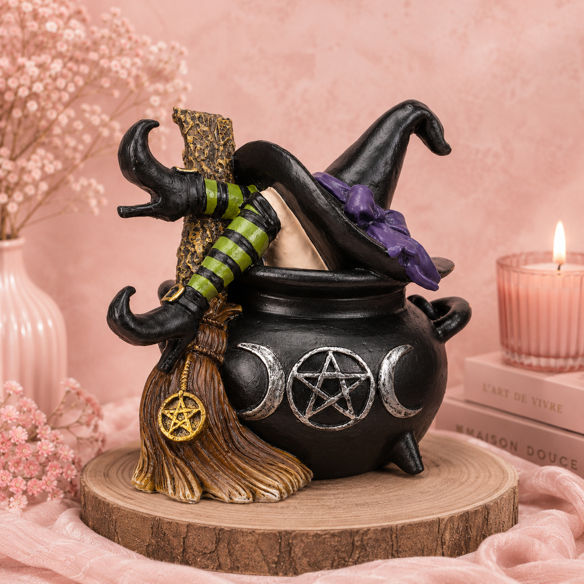 Sorcière du Chaudron hanté (10,5x7,5x9 cm)
