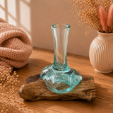 Petit vase à fleurs en verre fondu sur bois (100 g d'éclats d'aventurine verte offerts)